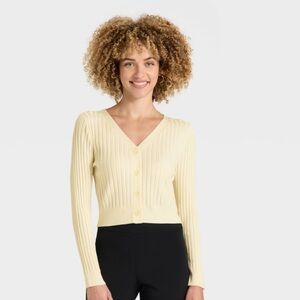 Pale yellow v neck sweater